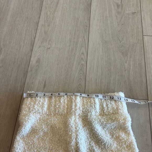 SKIMS Cozy Knit Short size s/m - Picture 5 of 8